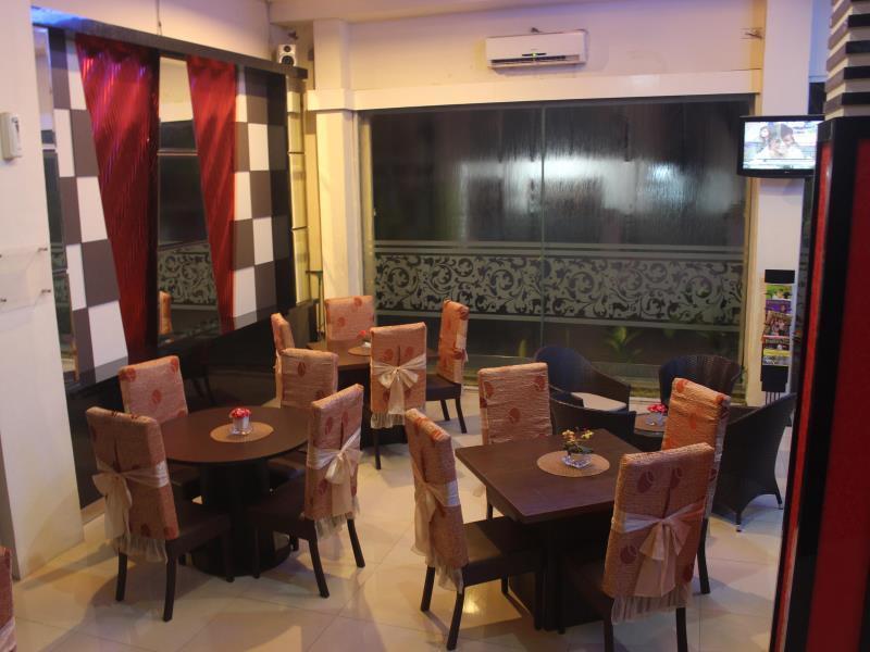 Hotel Mangga Dua Makassar Exterior foto