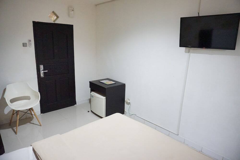 Hotel Mangga Dua Makassar Exterior foto